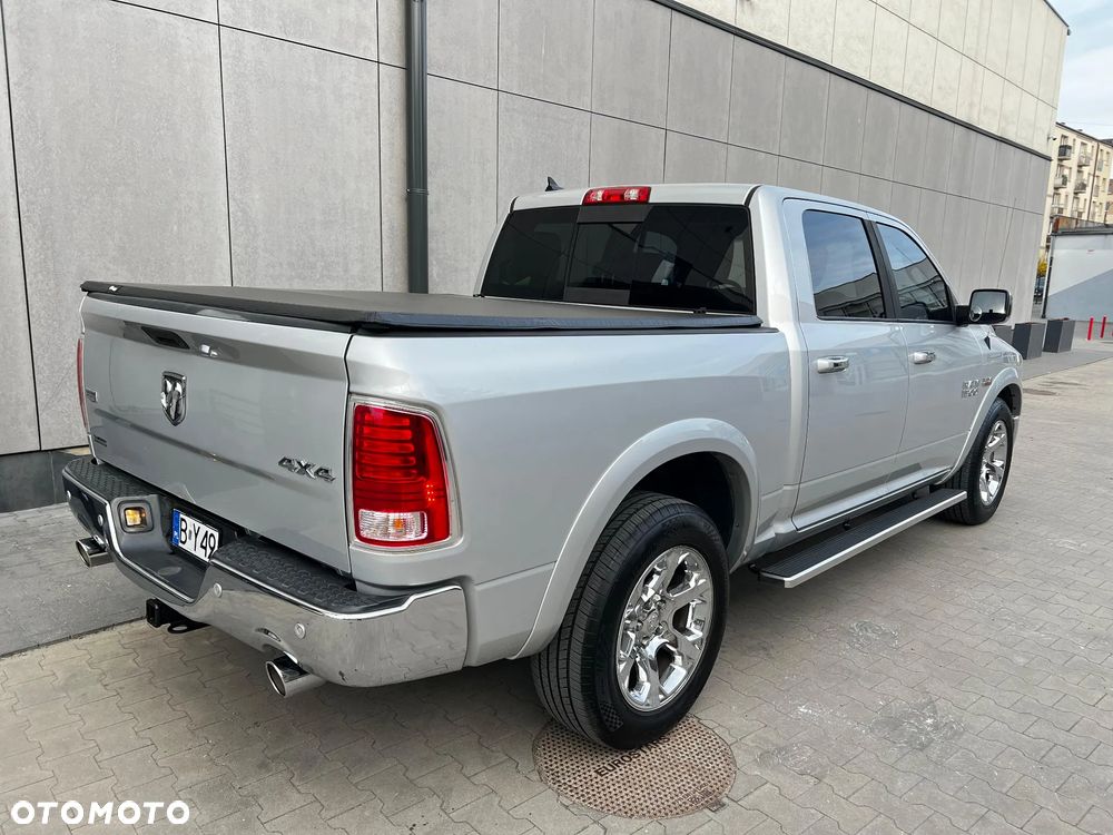 RAM 1500 Crew Cab Laramie - 9