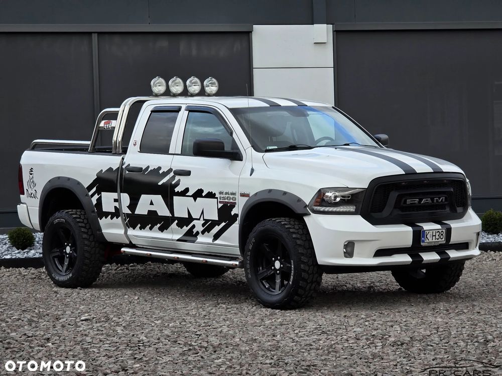 Dodge RAM 1500 5.7 4x4 - 12