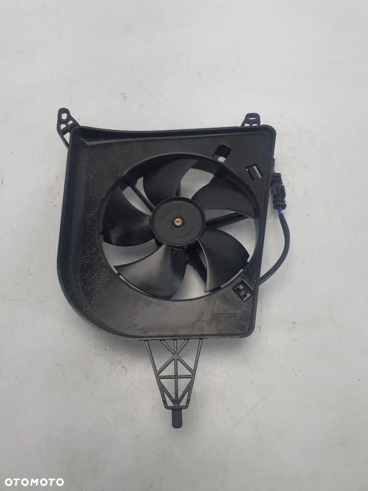 WENTYLATOR CHŁODNICY WIATRAK K66 K67 M1000 RR BMW S1000 8356815 - 3