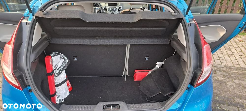 Ford Fiesta - 11
