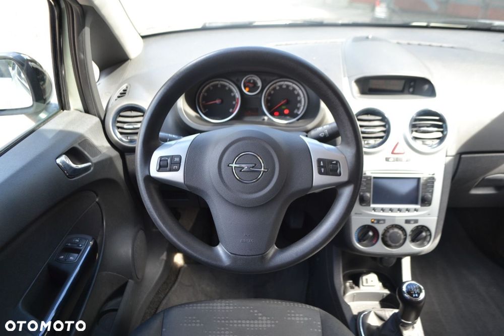 Opel Corsa - 7