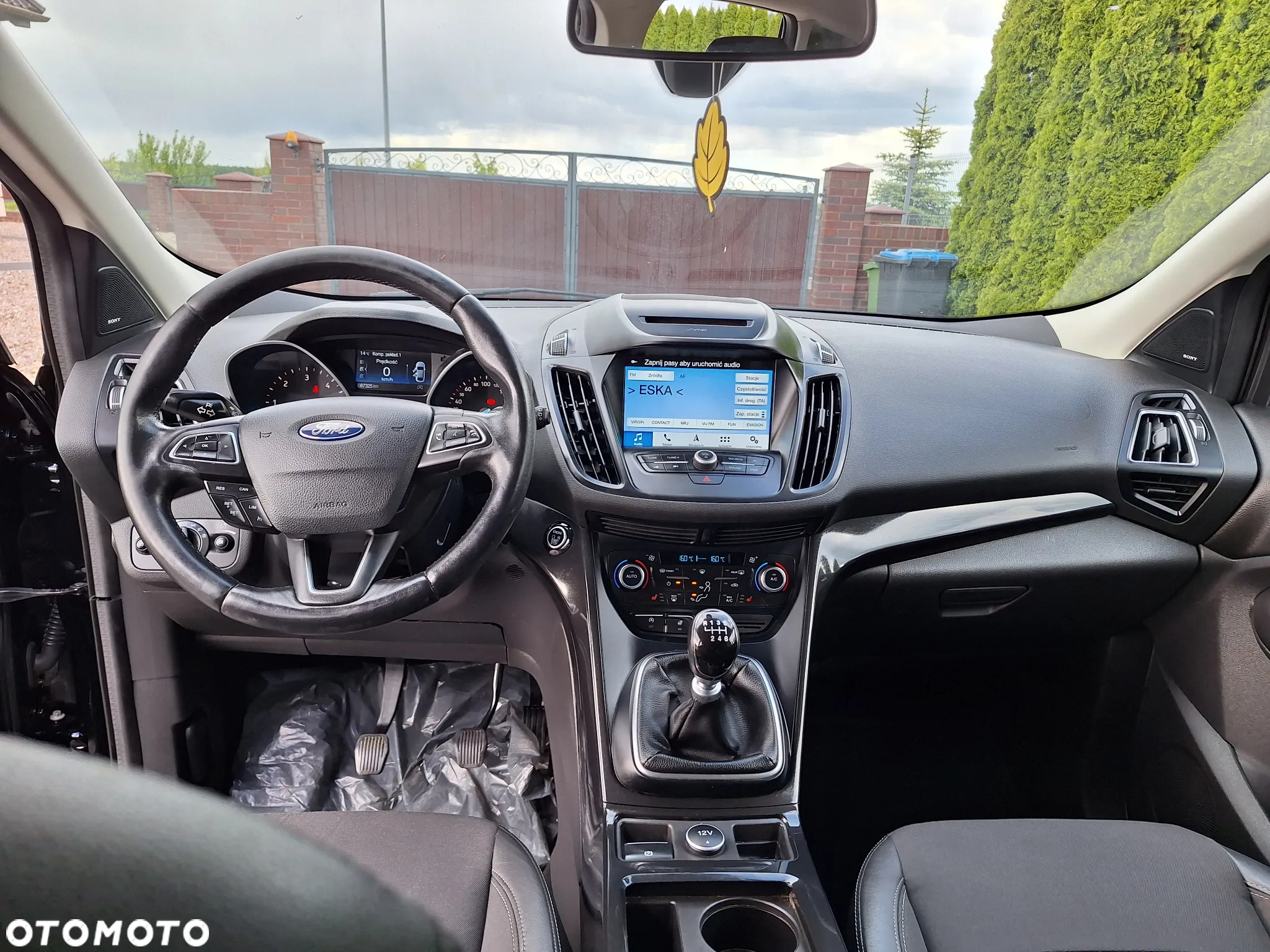 Ford Kuga 2.0 TDCi 2x4 Business Edition - 28