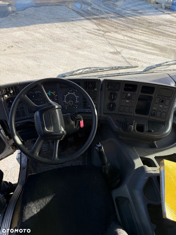 Scania 124 - 8