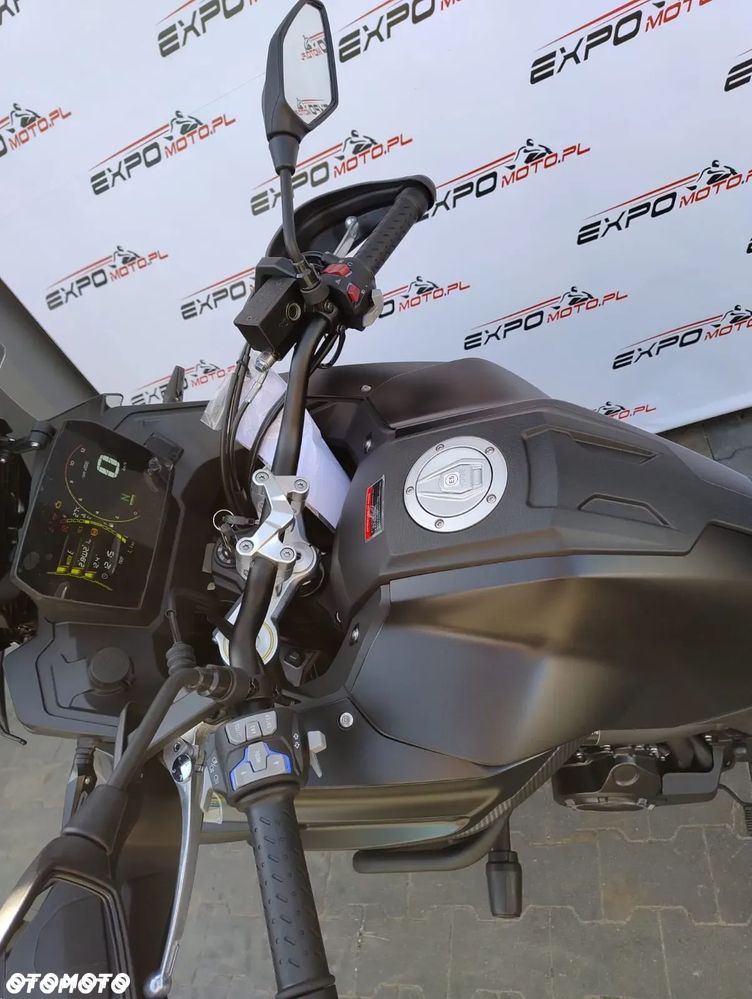 VOGE 525DSX - 12