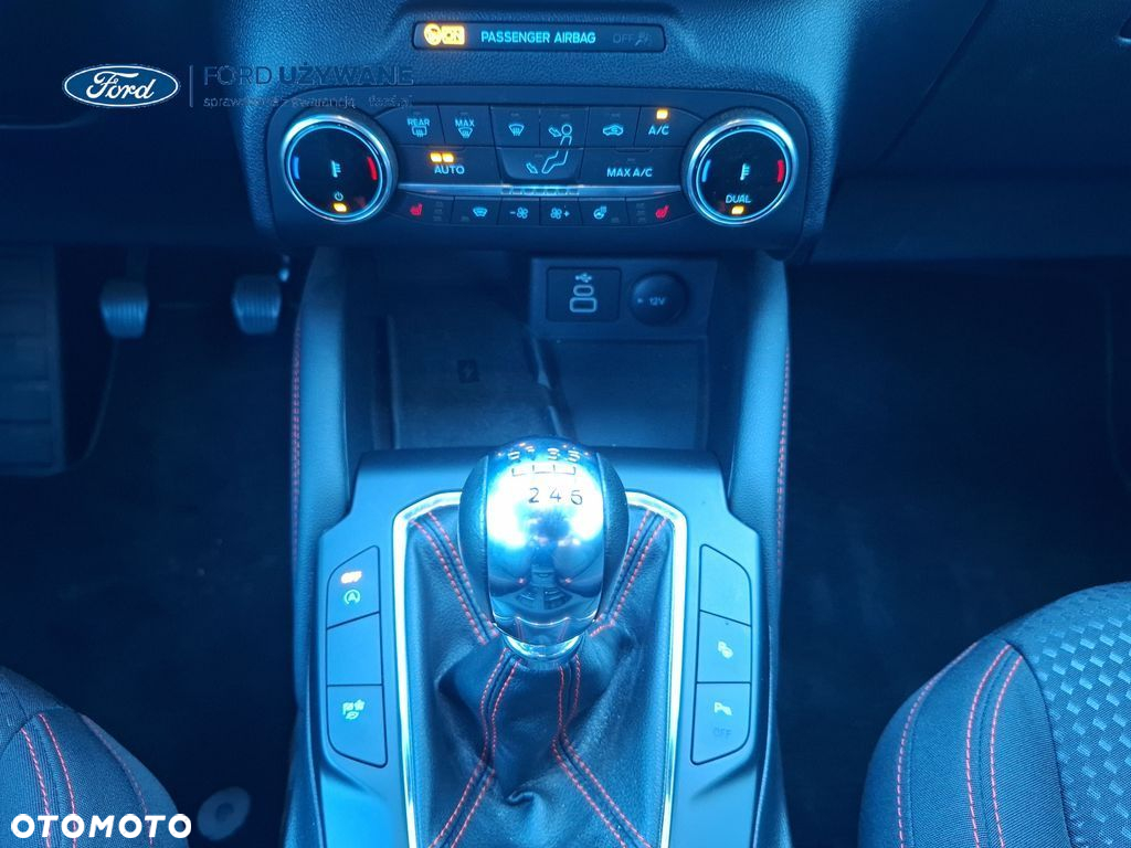 Ford Kuga - 21