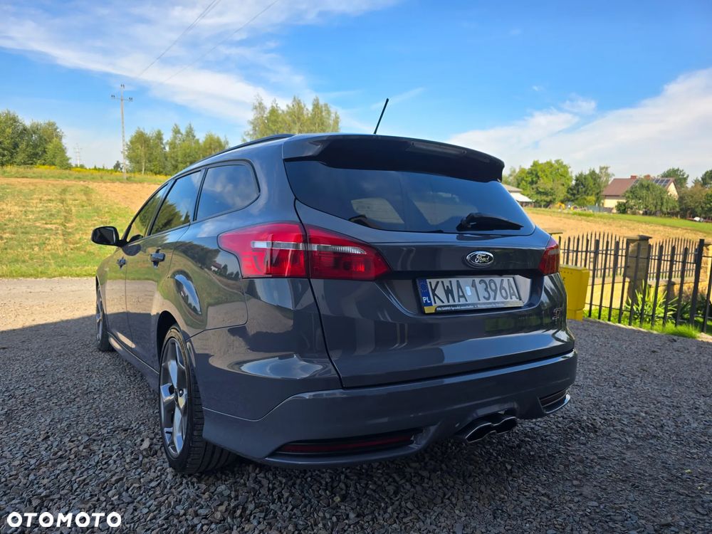 Ford Focus - 5