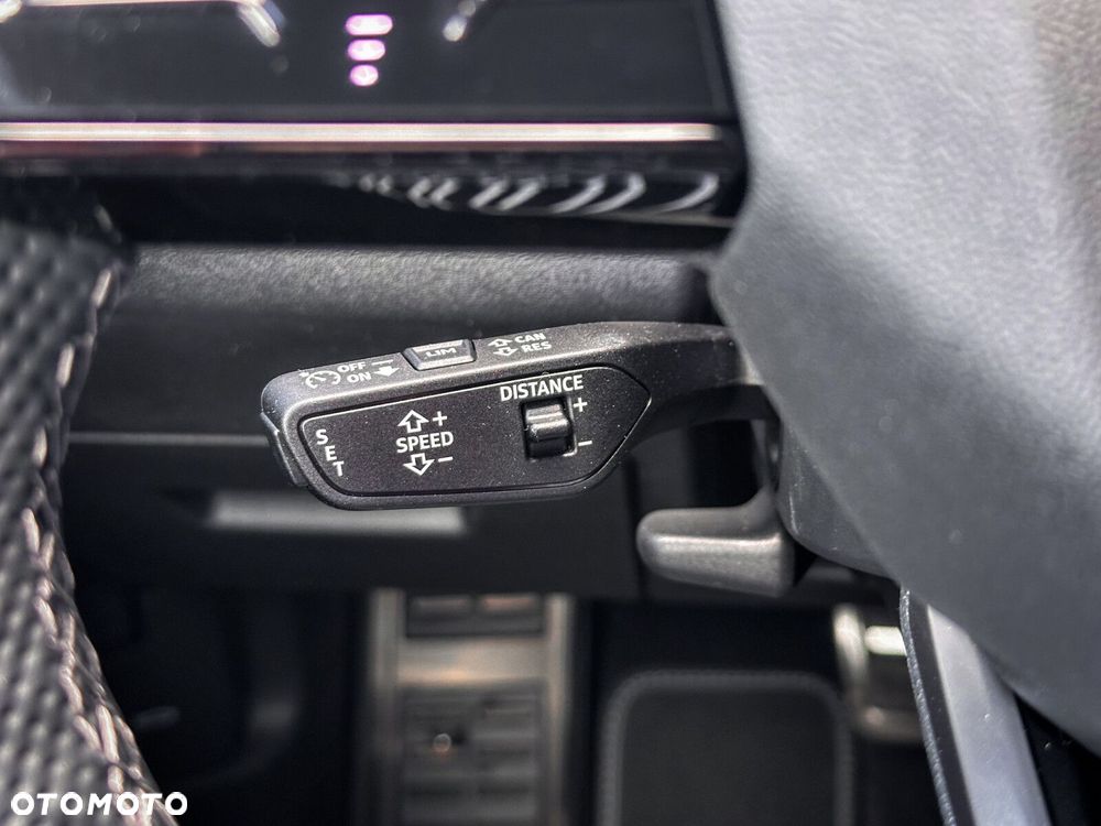 Audi Q5 Sportback - 25