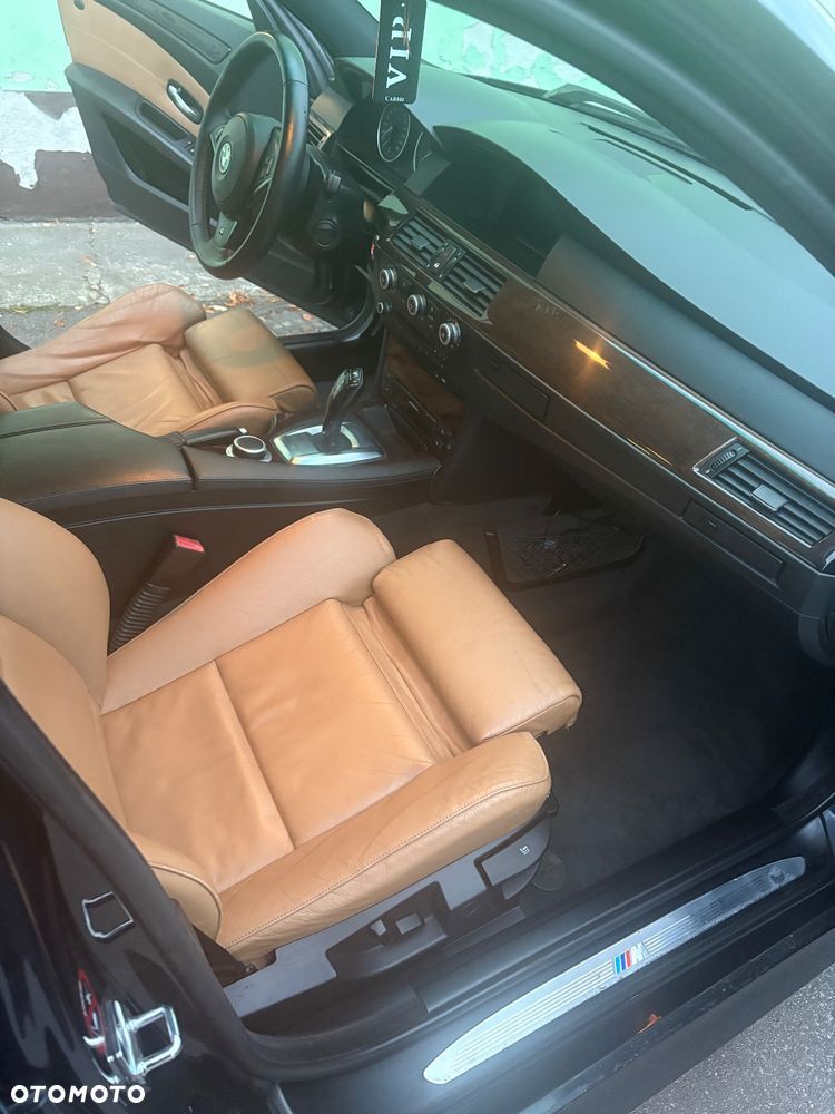 BMW Seria 5 - 29