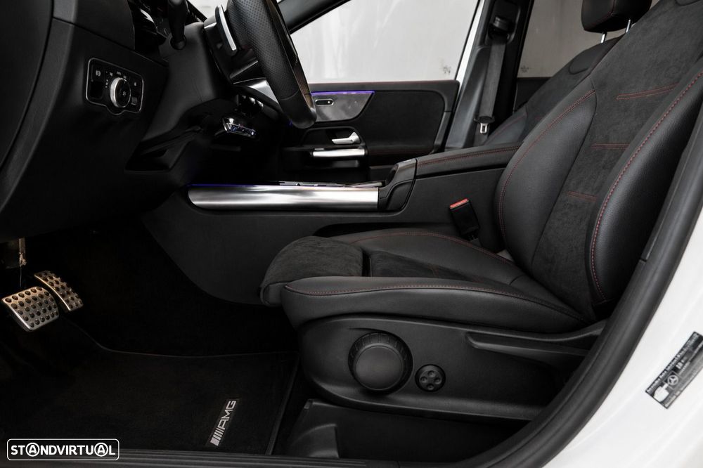Mercedes-Benz GLA 200 d AMG Line - 32