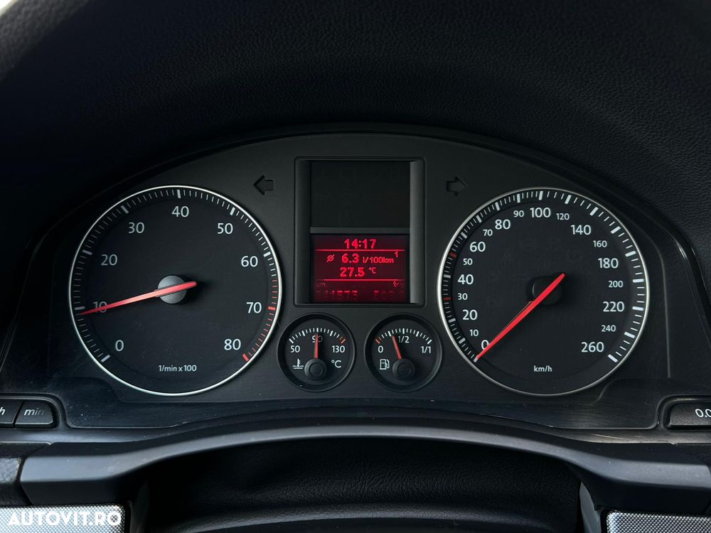 Volkswagen Jetta 1.6 Comfortline - 20