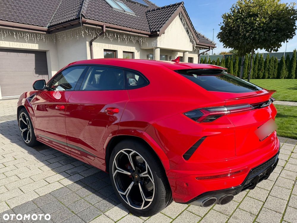 Lamborghini Urus - 8