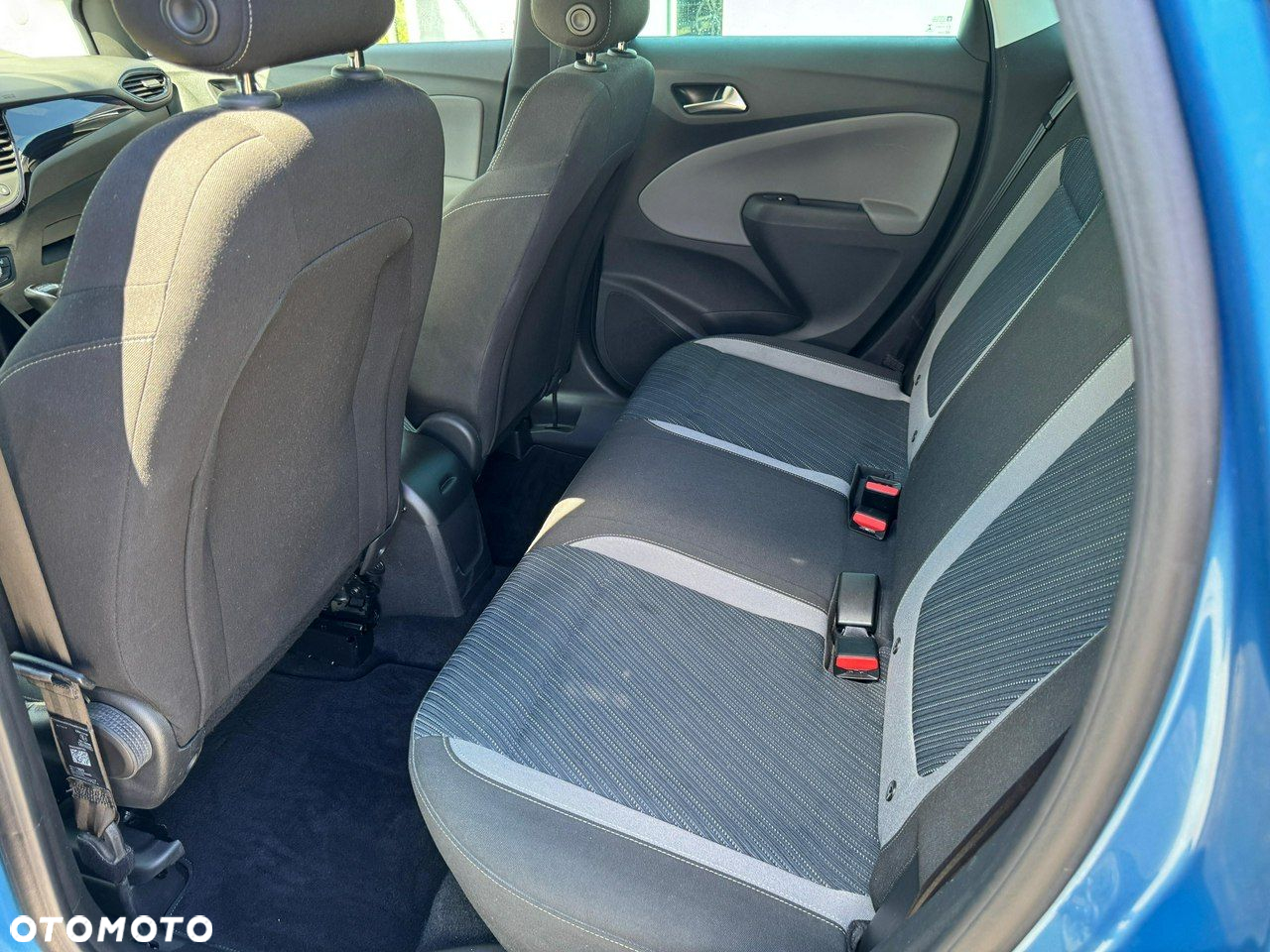 Opel Crossland X - 27