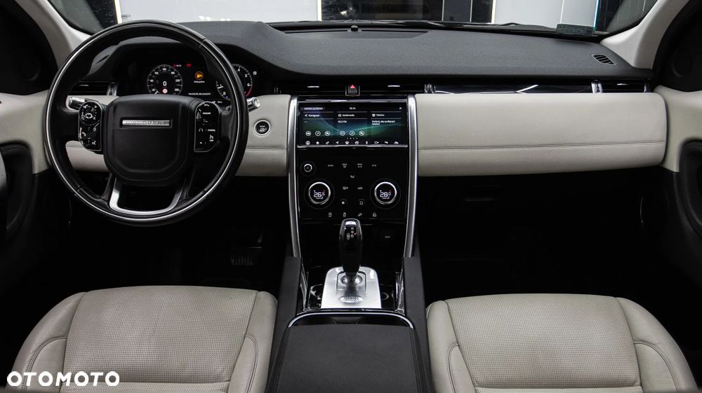 Land Rover Discovery Sport P200 - 11