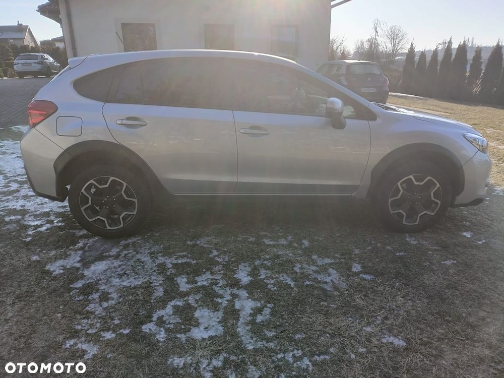 Subaru XV 2.0i Lineartronic Exclusive - 6