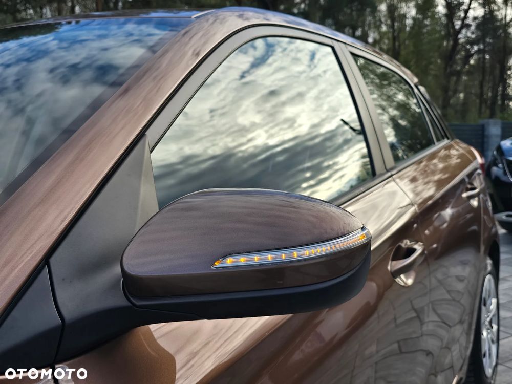 Hyundai i20 1.2 - 19