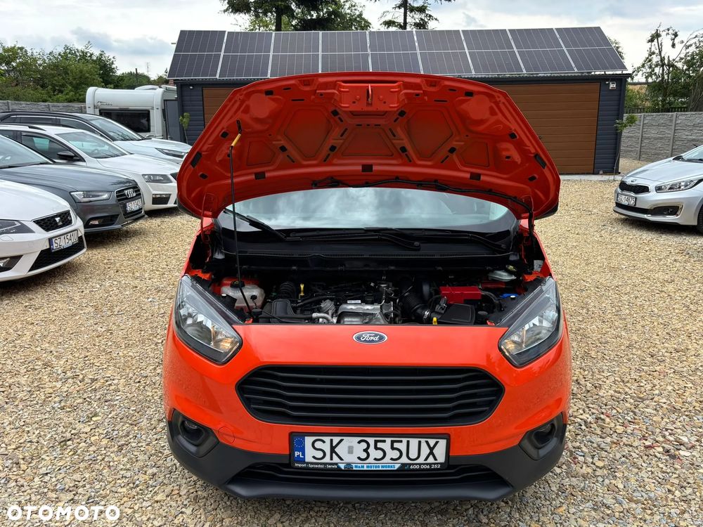 Ford Transit Courier Trend - 17