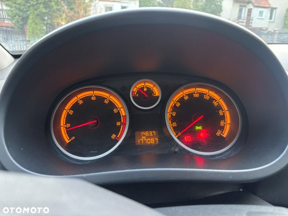 Opel Corsa 1.2 16V Enjoy - 2