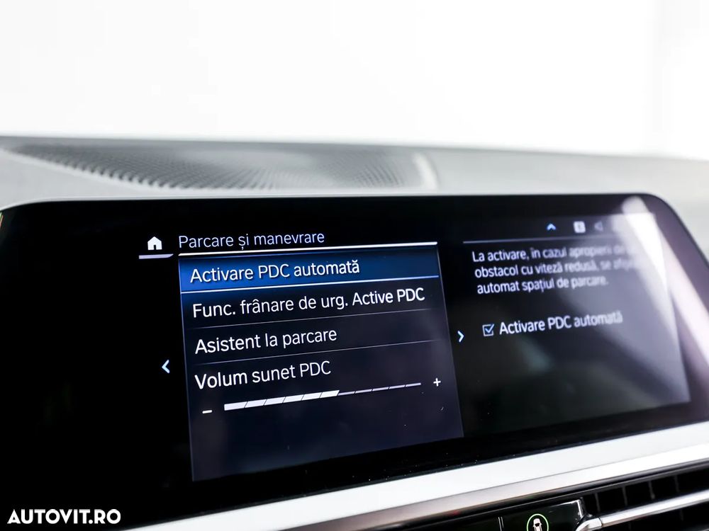 BMW Seria 3 330e Aut. Luxury Line - 24