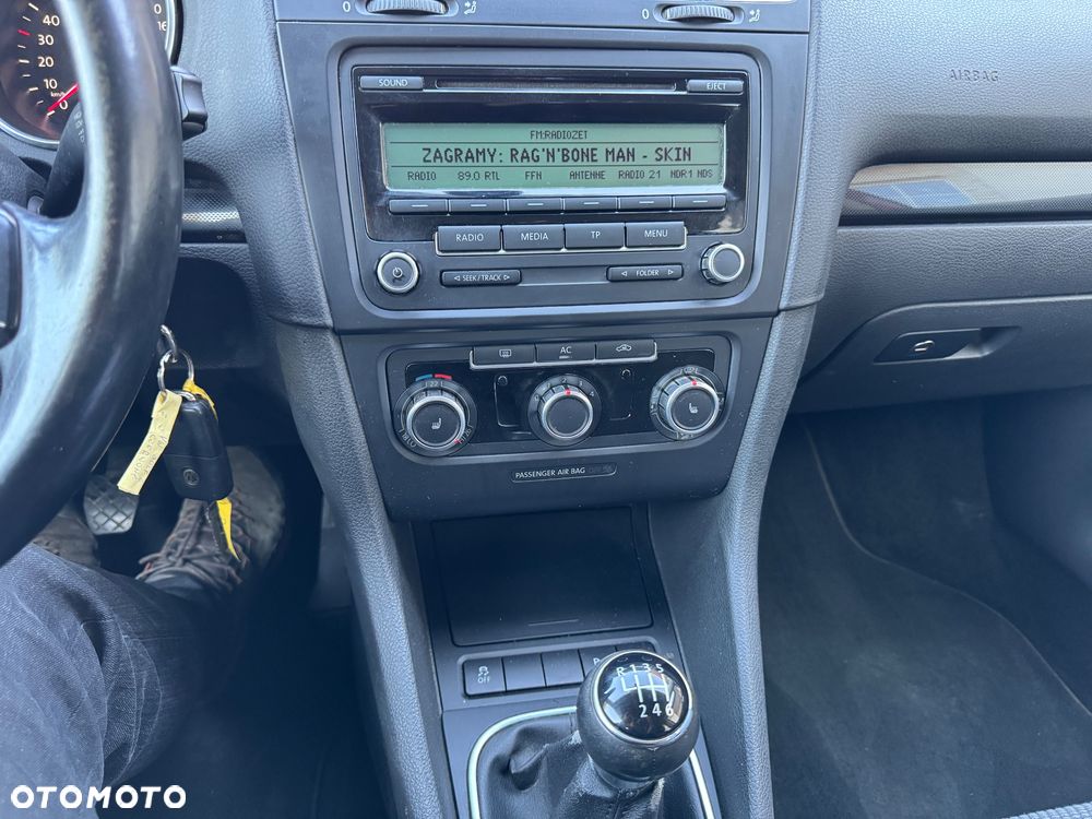 Volkswagen Golf 1.2 TSI Style - 13