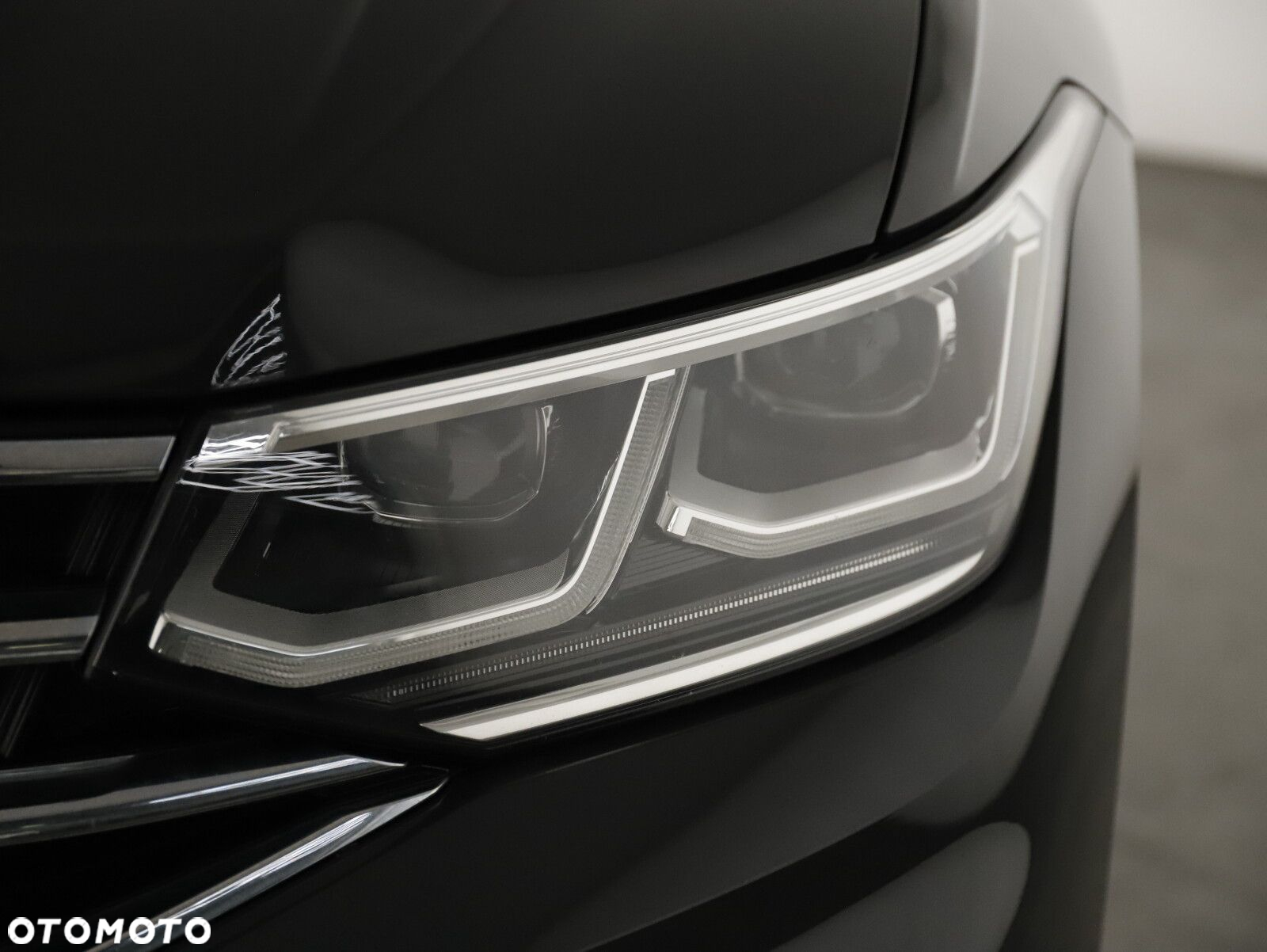 Volkswagen Tiguan - 26