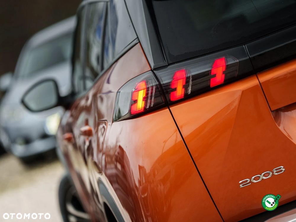 Peugeot 2008 BlueHDi 100 STOP & START Allure - 10