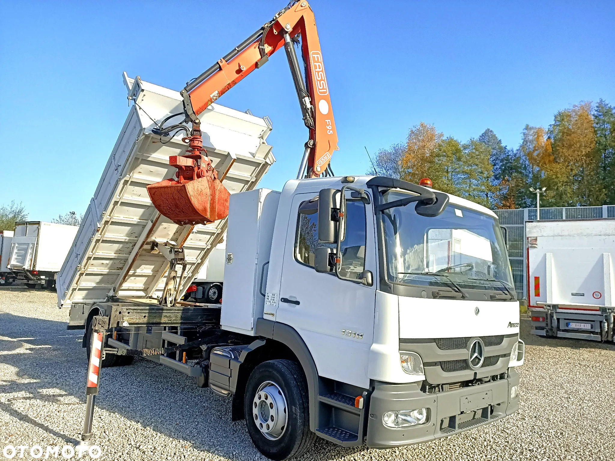 Mercedes-Benz Atego 1318N Wywrot Żuraw Dżwig HDS Fassi F95 - 12