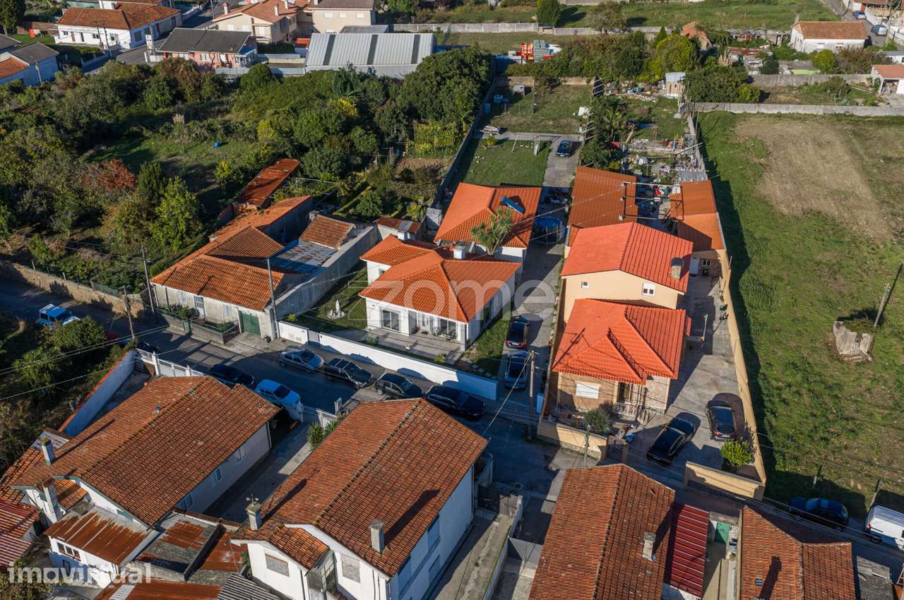Moradia T3 com 1 Suite e amplo terreno em Anta, Espinho - Grande imagem: 5/25