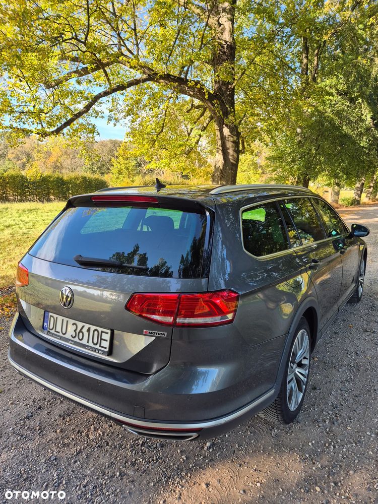 Volkswagen Passat 2.0 TDI Bi-Turbo BMT 4Mot Highline DSG - 8
