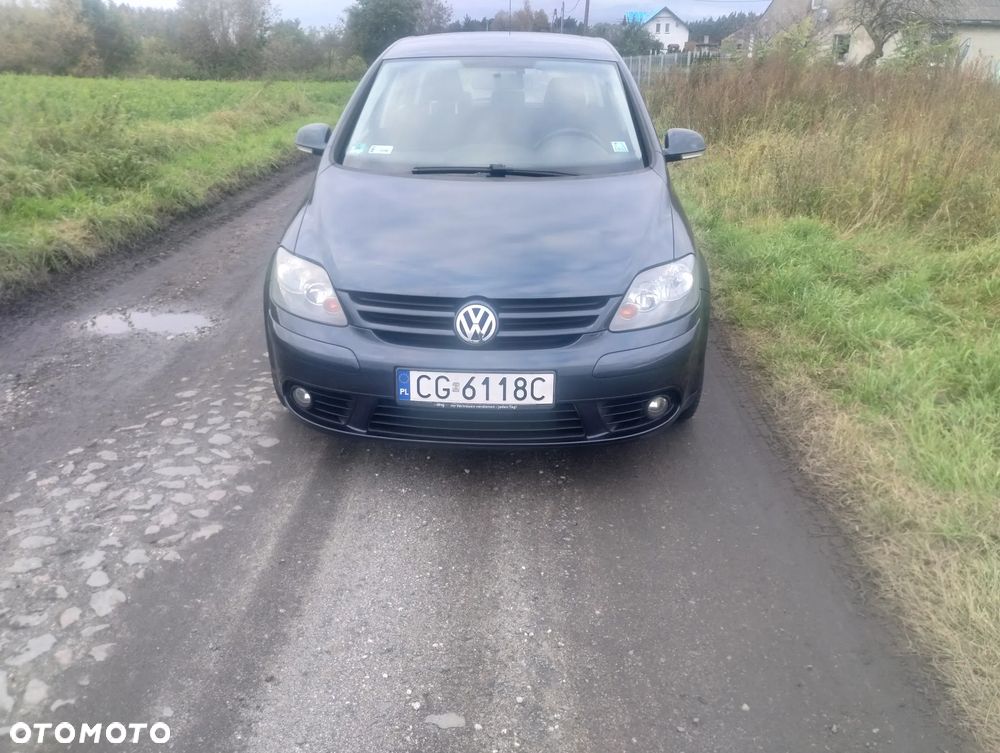 Volkswagen Golf Plus - 1