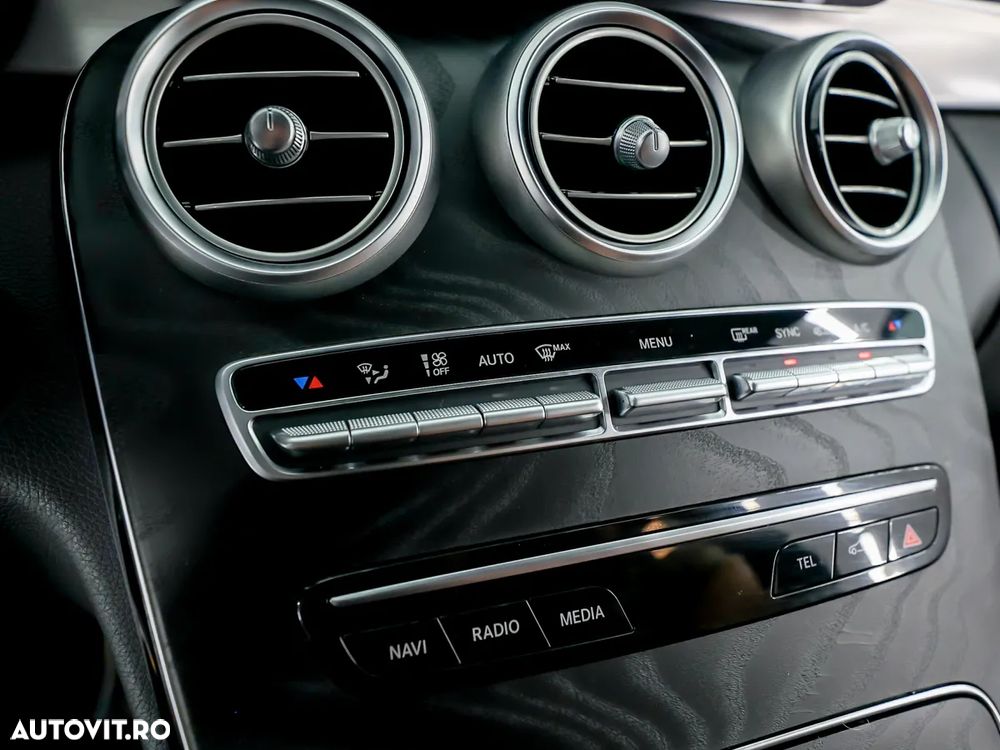 Mercedes-Benz C 200 d 9G-TRONIC AMG Line - 28