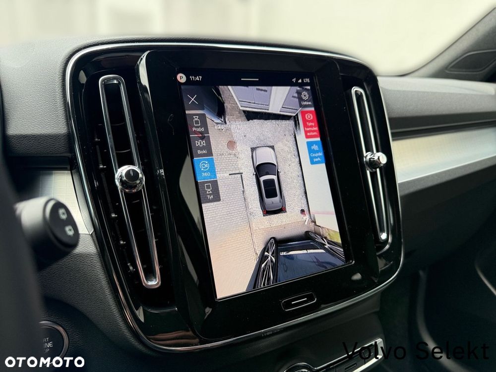 Volvo XC 40 - 24