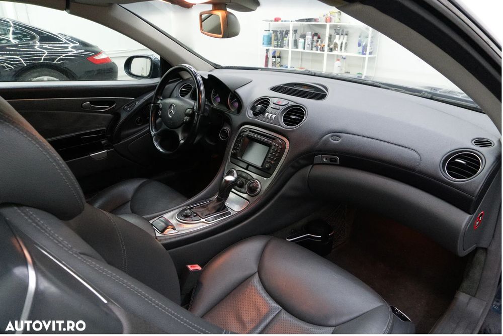 Mercedes-Benz SL - 10