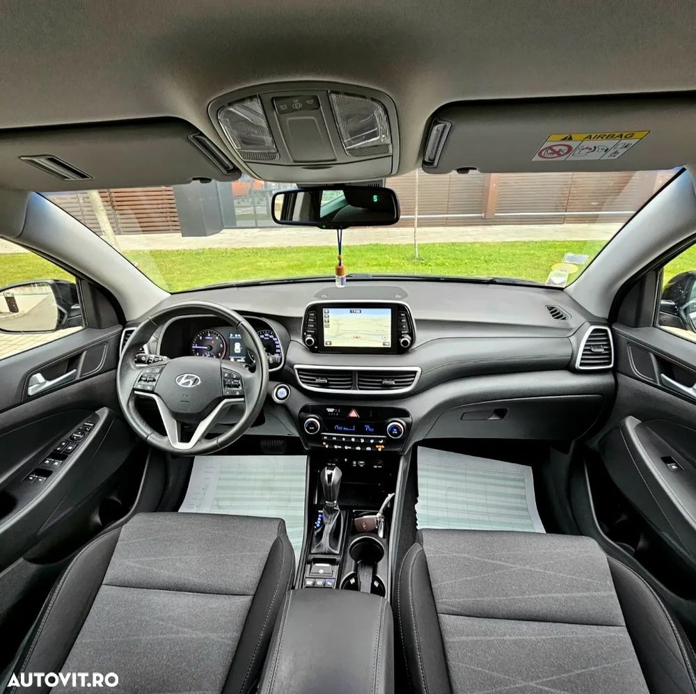 Hyundai Tucson 1.6 CRDi 48V-Hybrid 2WD DCT Select - 12