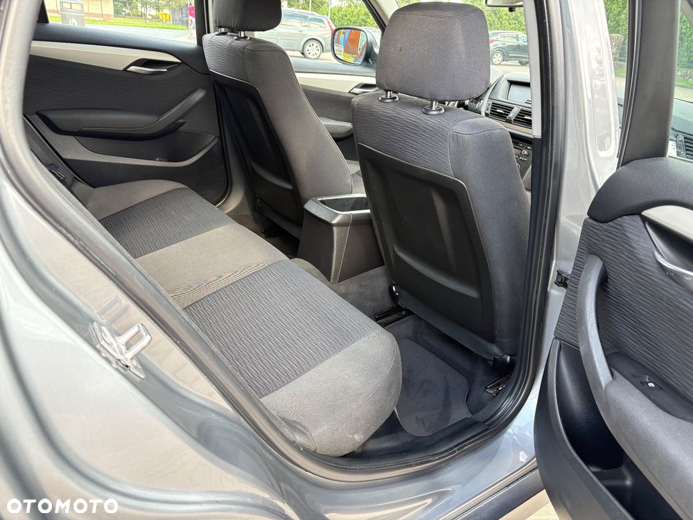 BMW X1 xDrive18d - 21