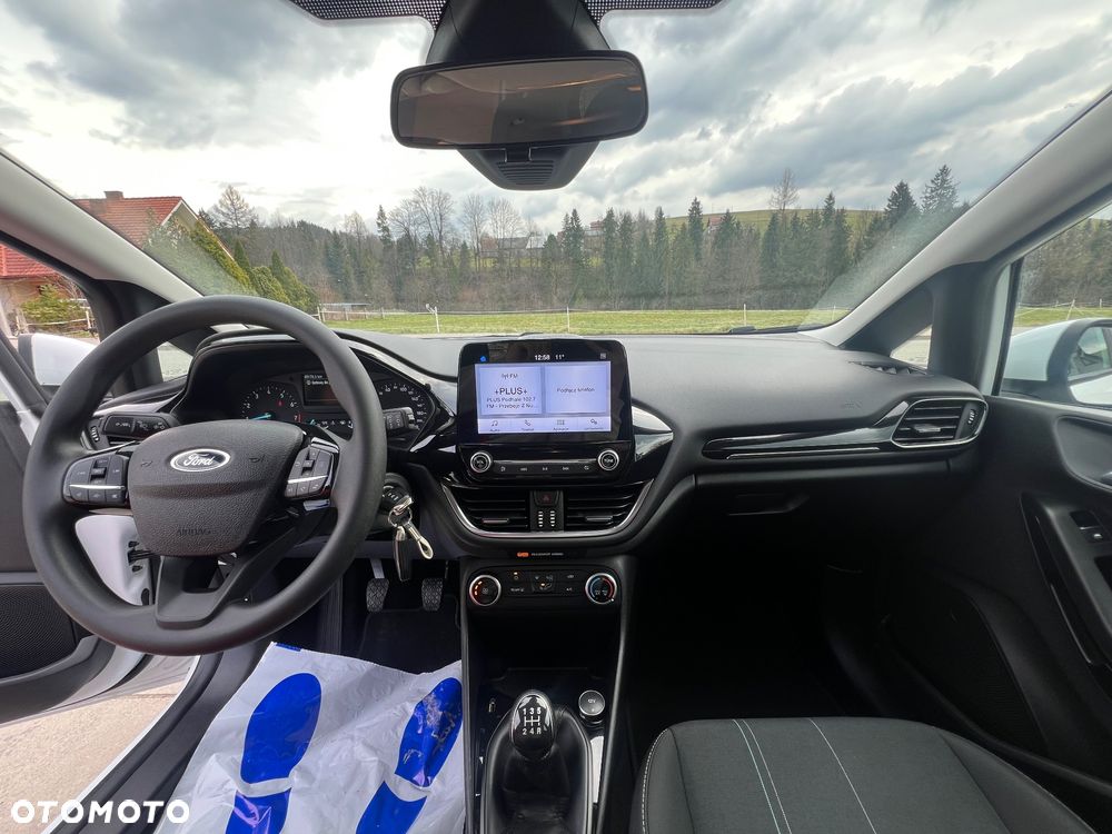 Ford Fiesta 1.1 S&S COOL&CONNECT - 11