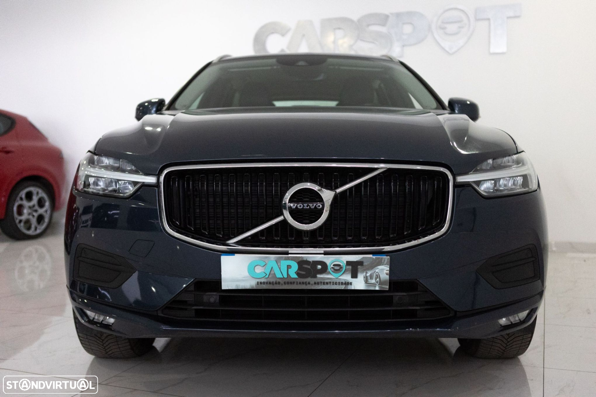 Volvo XC 60 B4 D AWD Geartronic Momentum - 3