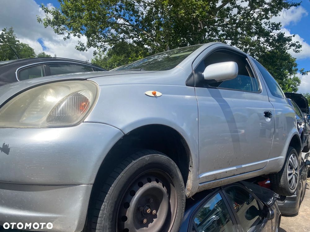Toyota Yaris na części - 2