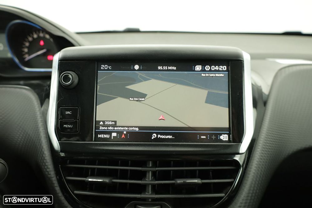 Peugeot 2008 1.2 PureTech Allure - 17