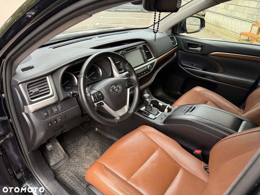 Toyota Highlander 3.5 V6 4WD - 7