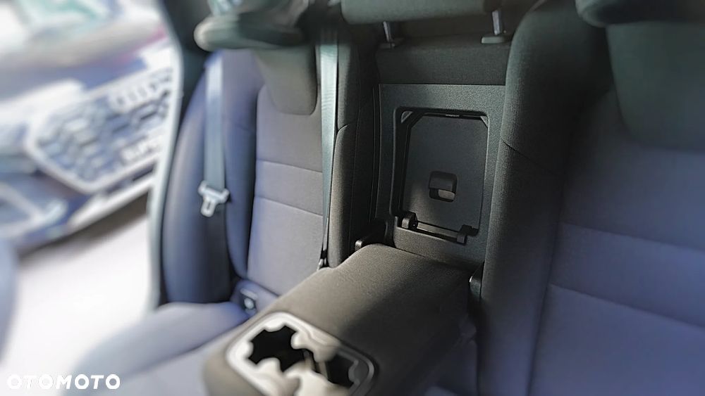 Volvo V60 D4 SCR - 30