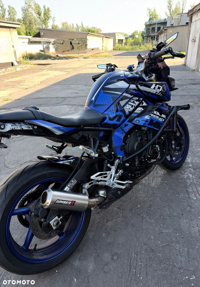 Yamaha MT - 2