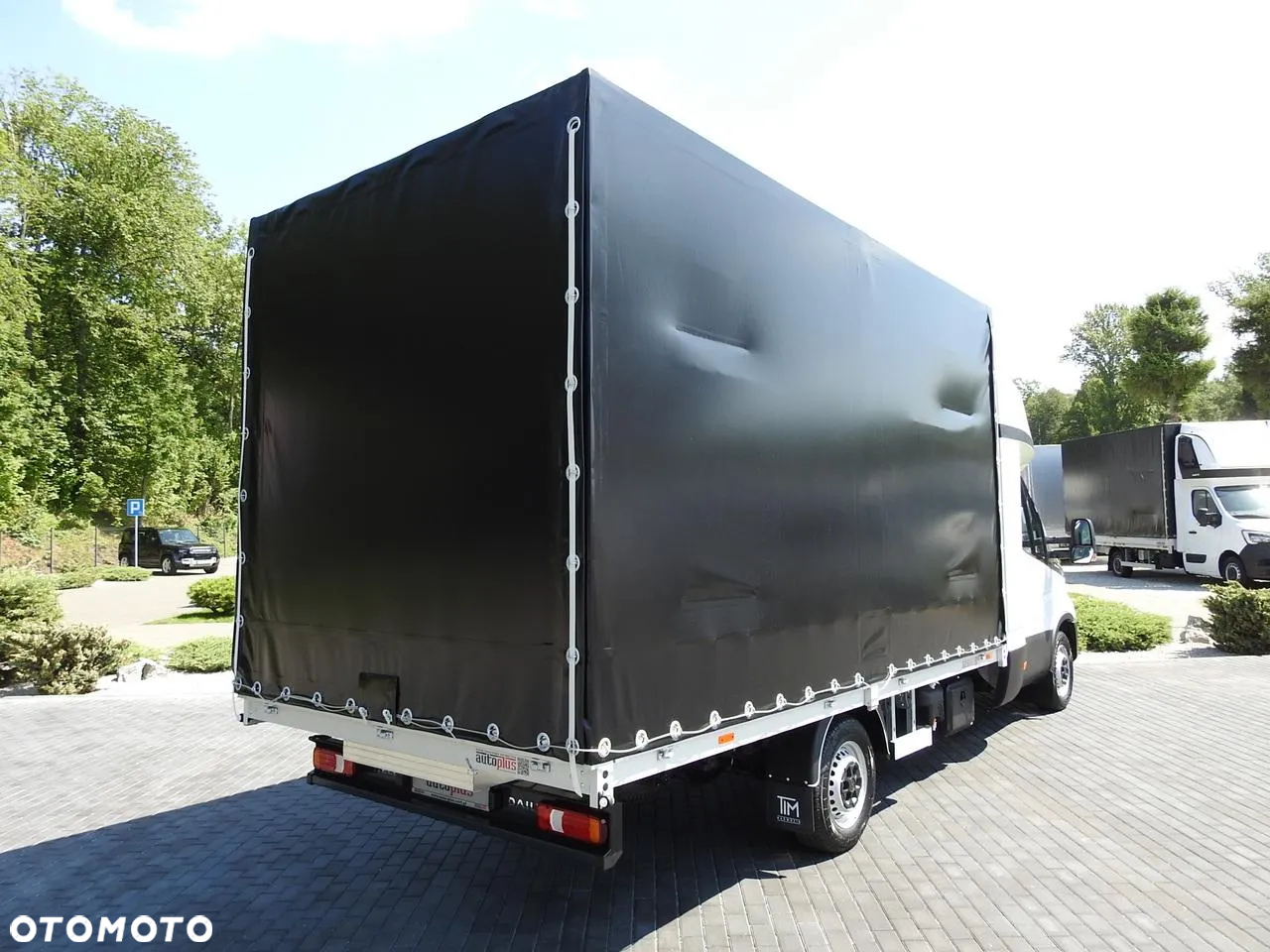 Iveco DAILY 35S18 NOWY PLANDEKA 8 PALET TEMPOMAT NAWIGACJA LEDY AUTOMAT HI-MATIC GWARANCJA PRODUCENTA 180KM [ 587778 ] - 4
