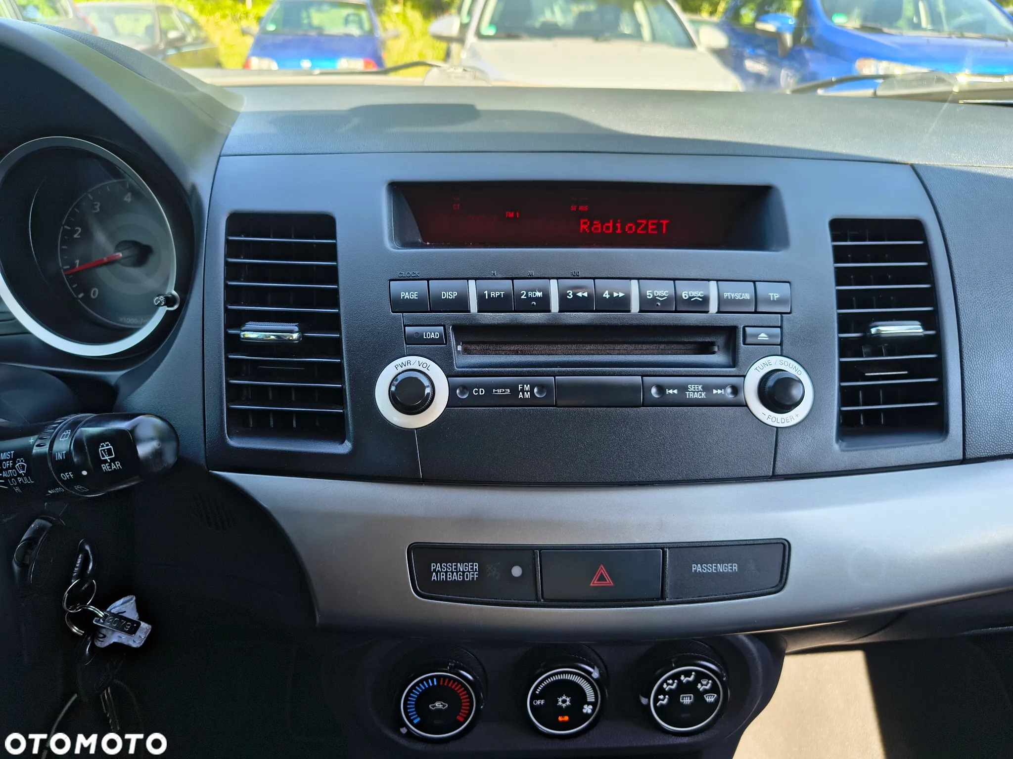Mitsubishi Lancer 1.5 Invite - 31