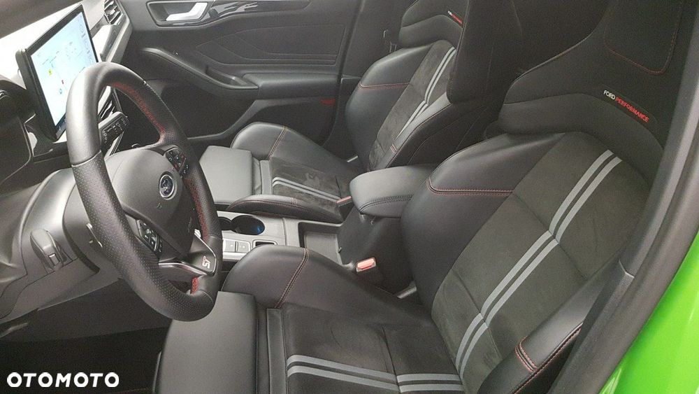 Ford Focus - 15