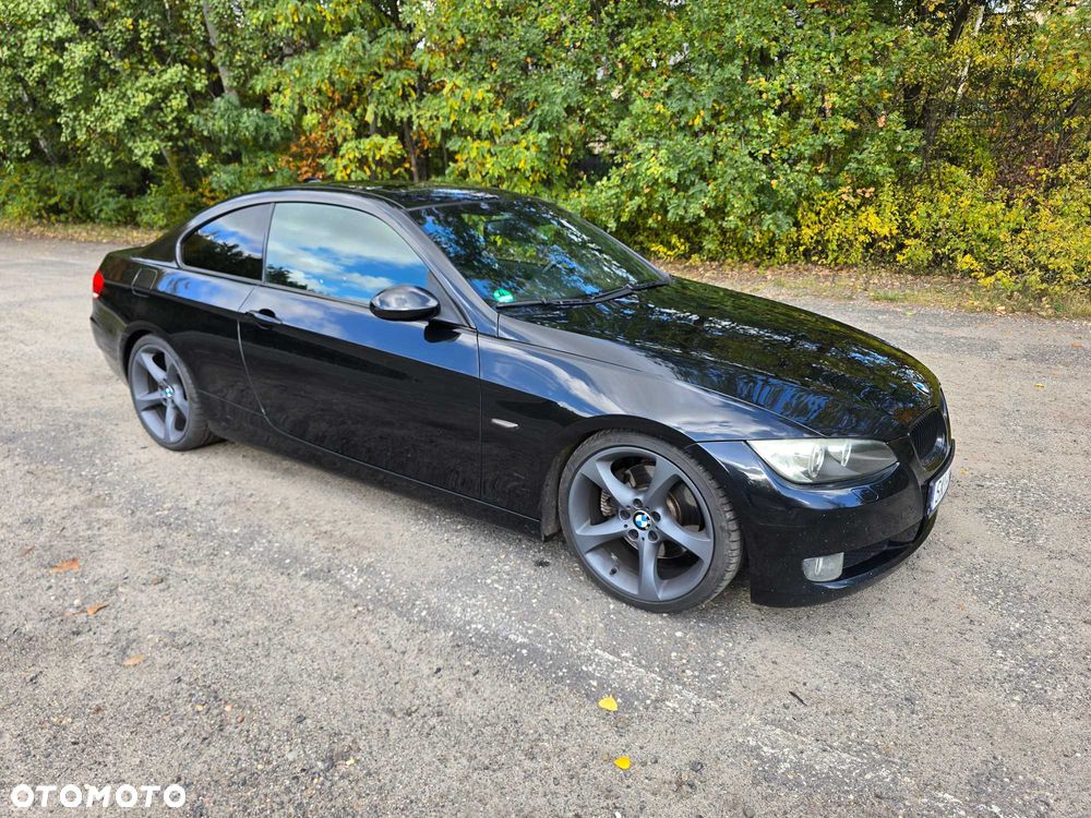 BMW 3 Series 2008 photo 2
