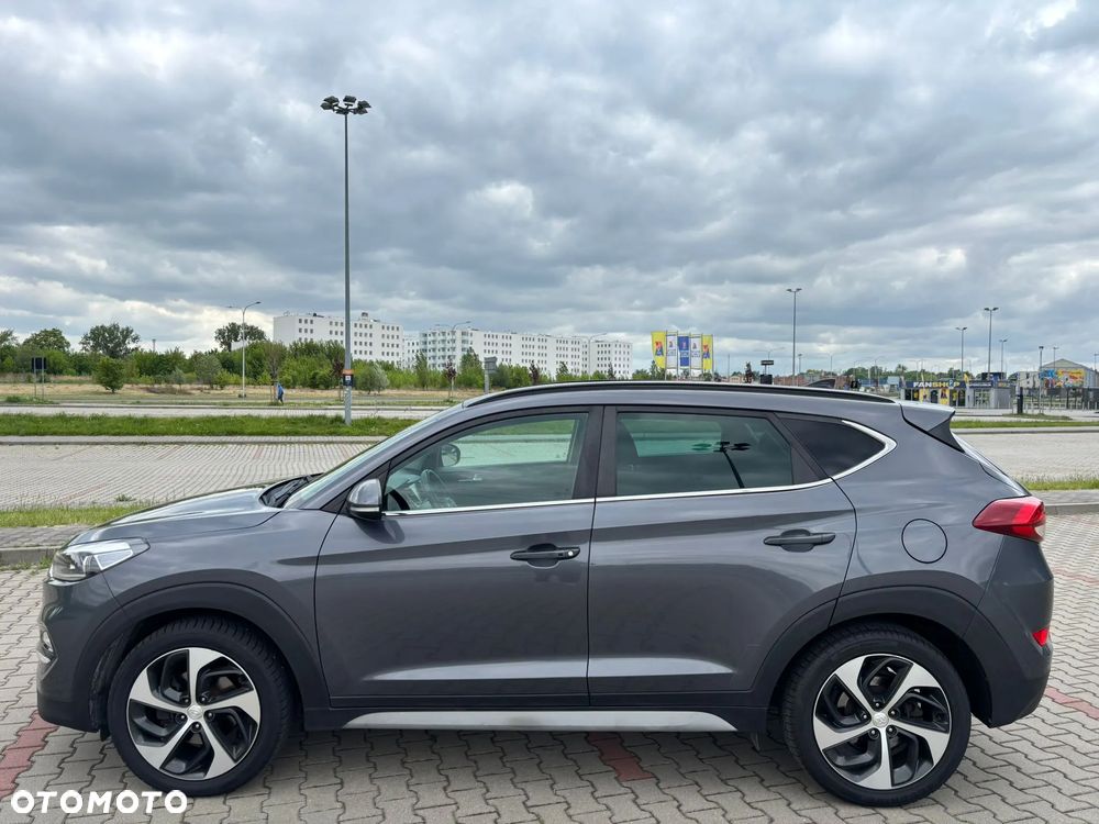 Hyundai Tucson blue 1.7 CRDi 2WD DCT Premium - 31