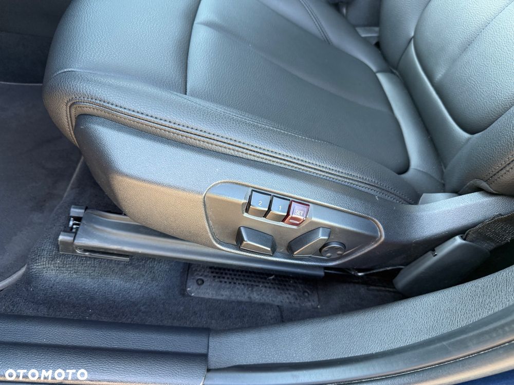 BMW X1 - 25