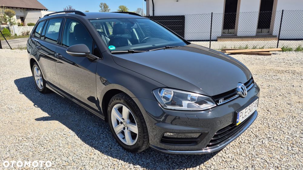 Volkswagen Golf - 11