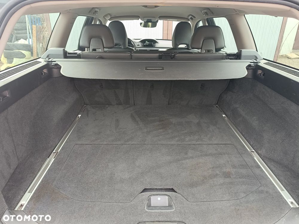 Volvo V70 D4 Summum - 36