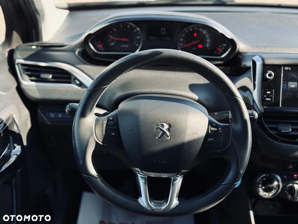 Peugeot 208 1.2 VTi Style - 26